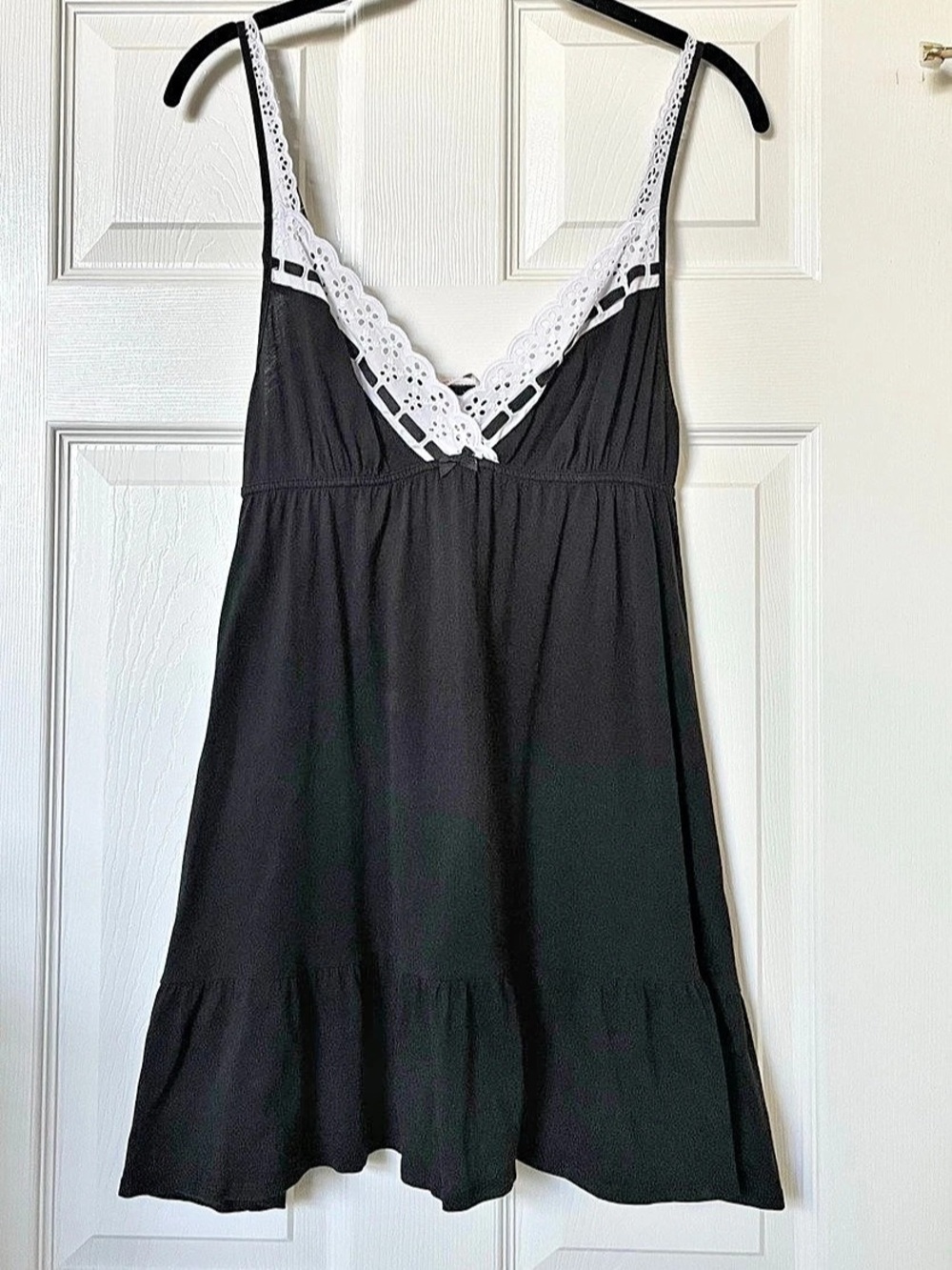 Victoria's Secret Black & White Lace Mini Dress Size Medium Like New